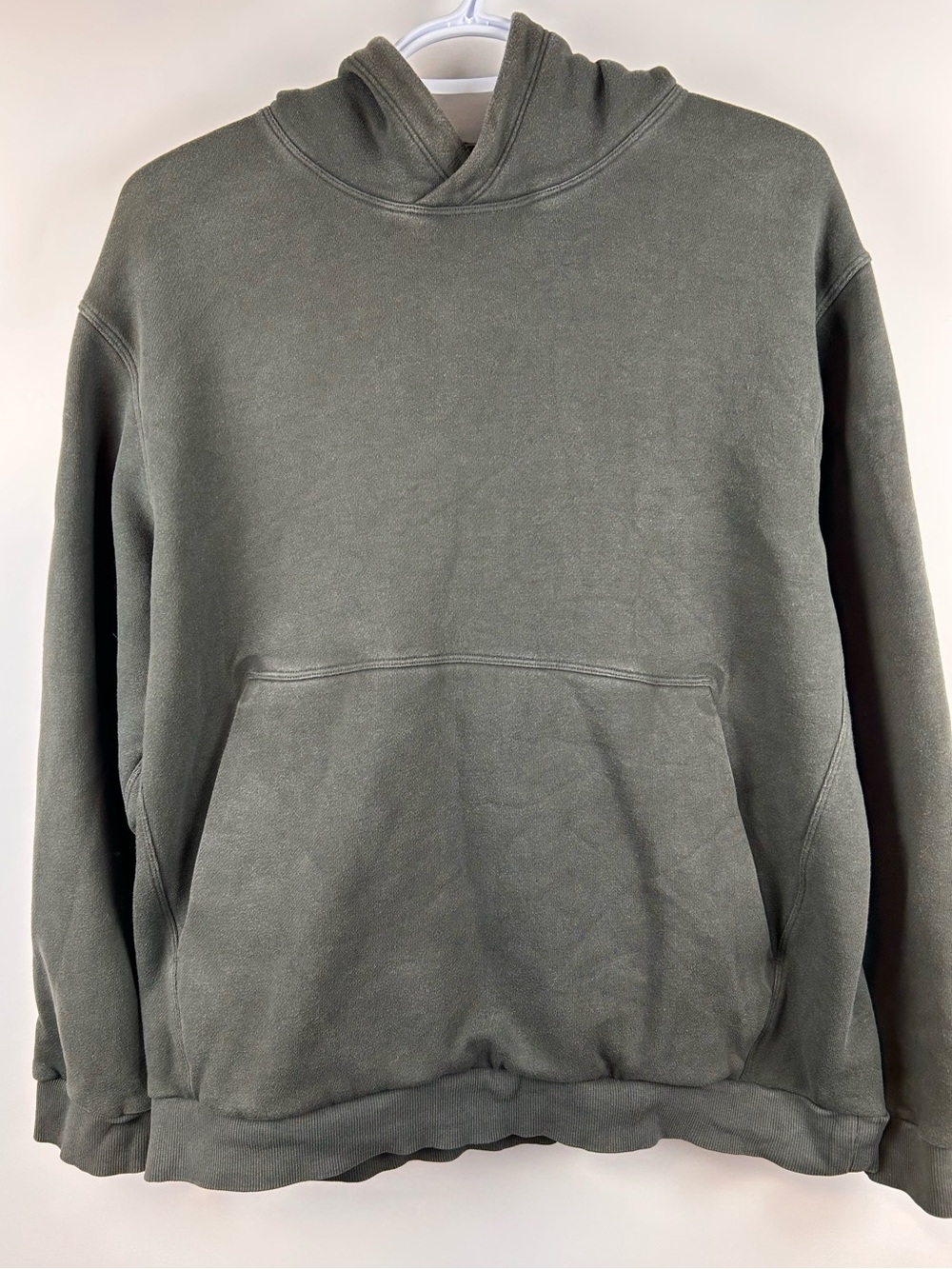Lululemon Men’s Hoodie Pullover Dark Olive Green Medium Kangaroo Pocket